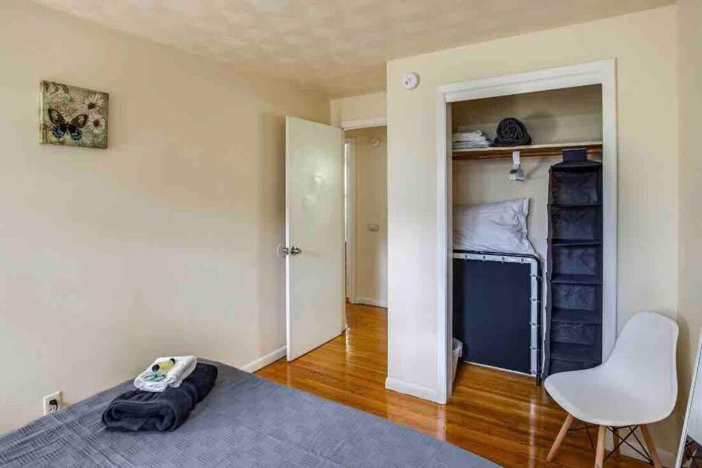 Villa {Hot Tub In Ranch} Mins To Airport/Uofr/Strng/Dwtn Rochester Exterior foto