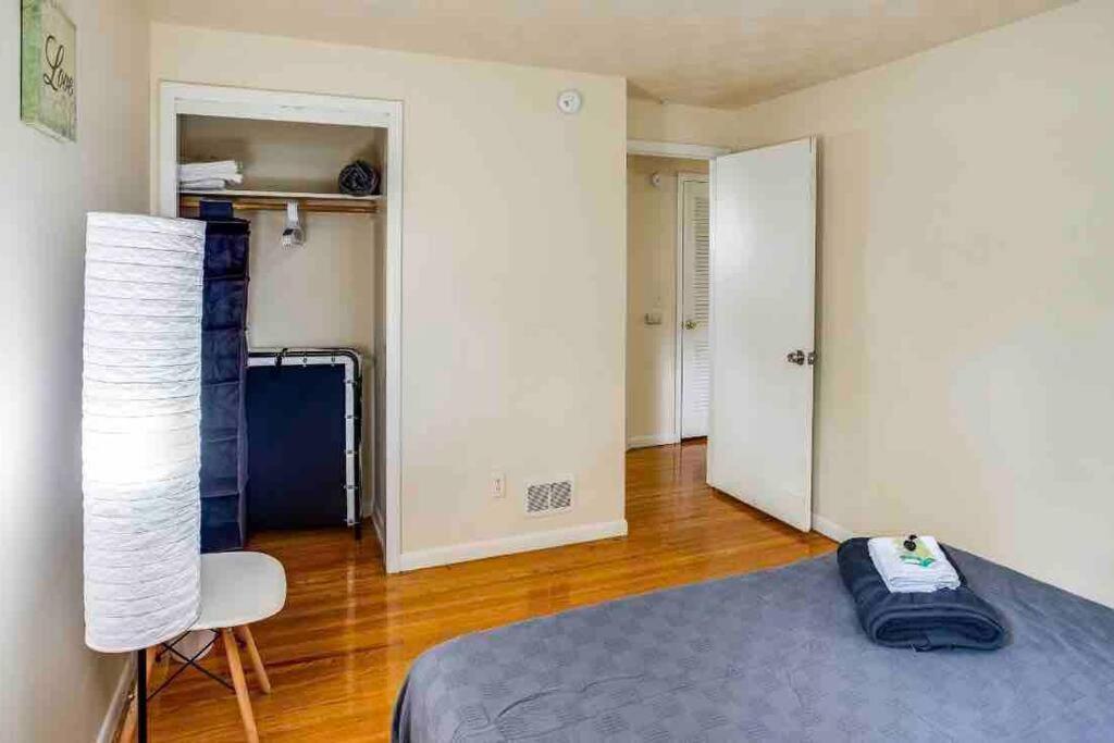 Villa {Hot Tub In Ranch} Mins To Airport/Uofr/Strng/Dwtn Rochester Exterior foto